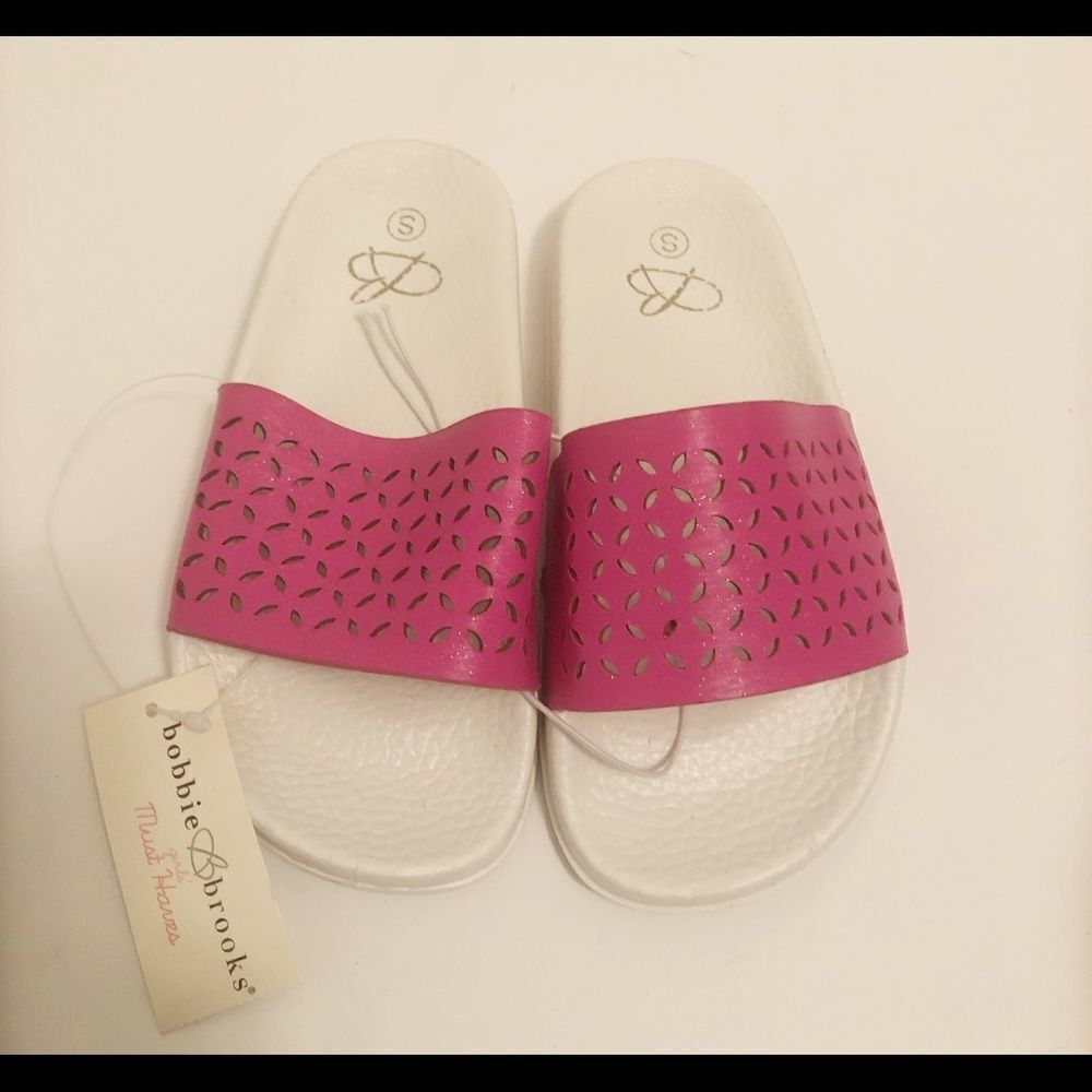 ‎Brand new girls slide sandals